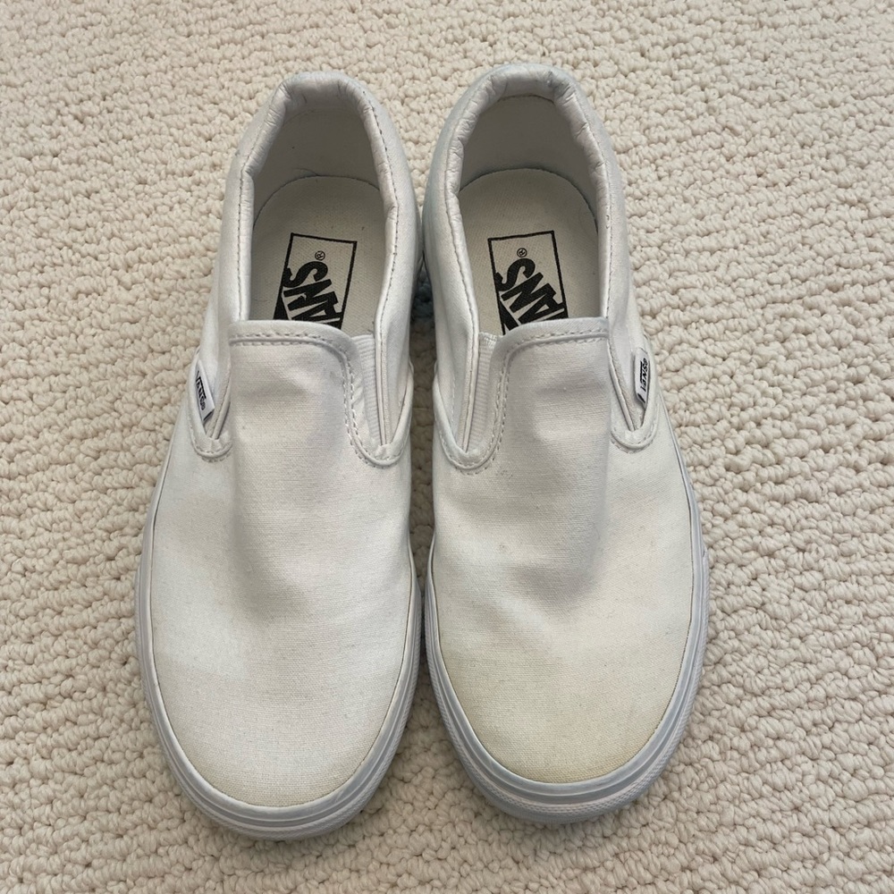 Vans - White Classic Slip on size 7 Women’s